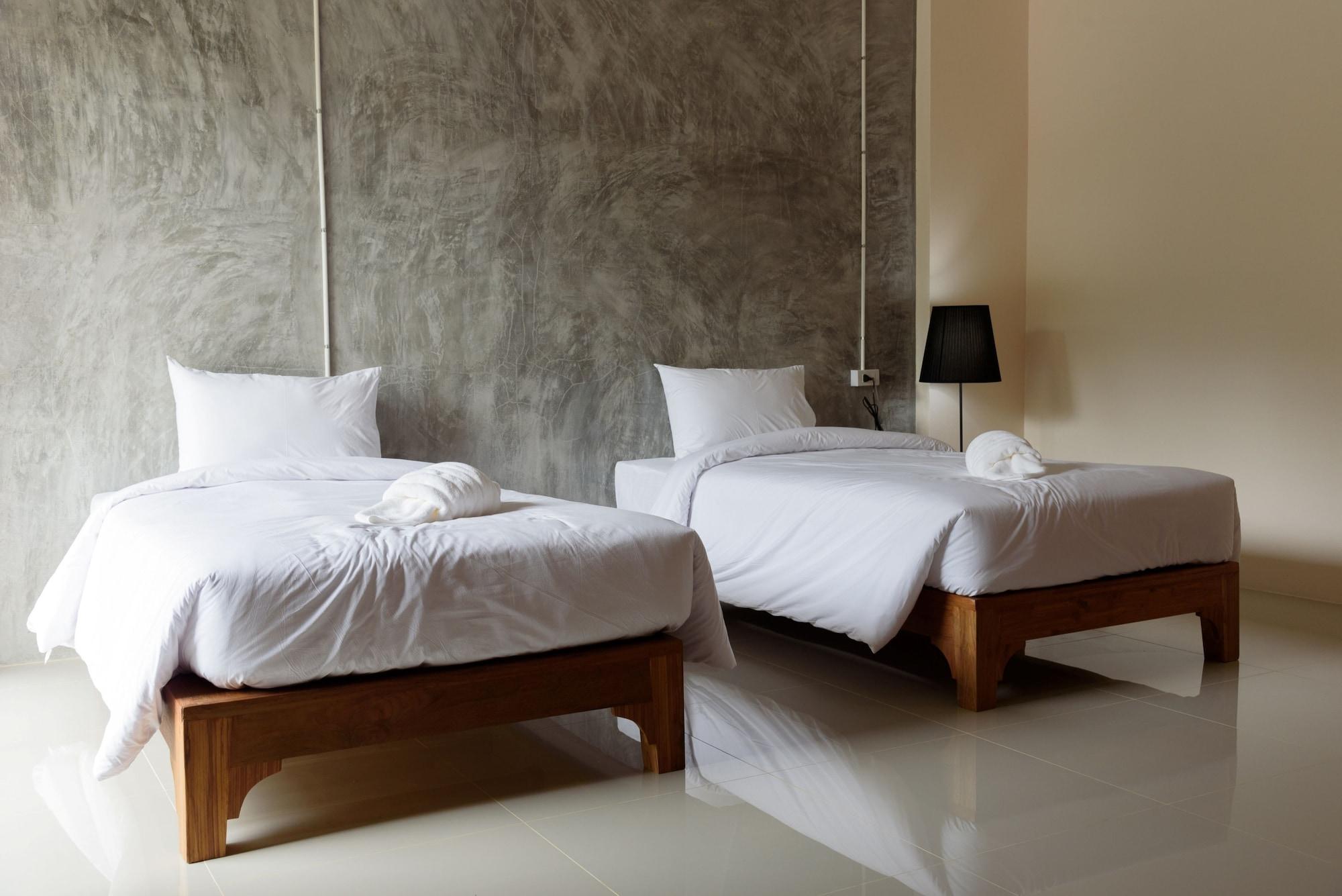 Srisuksant Urban Hotel Ban Nua Khlong Exterior photo