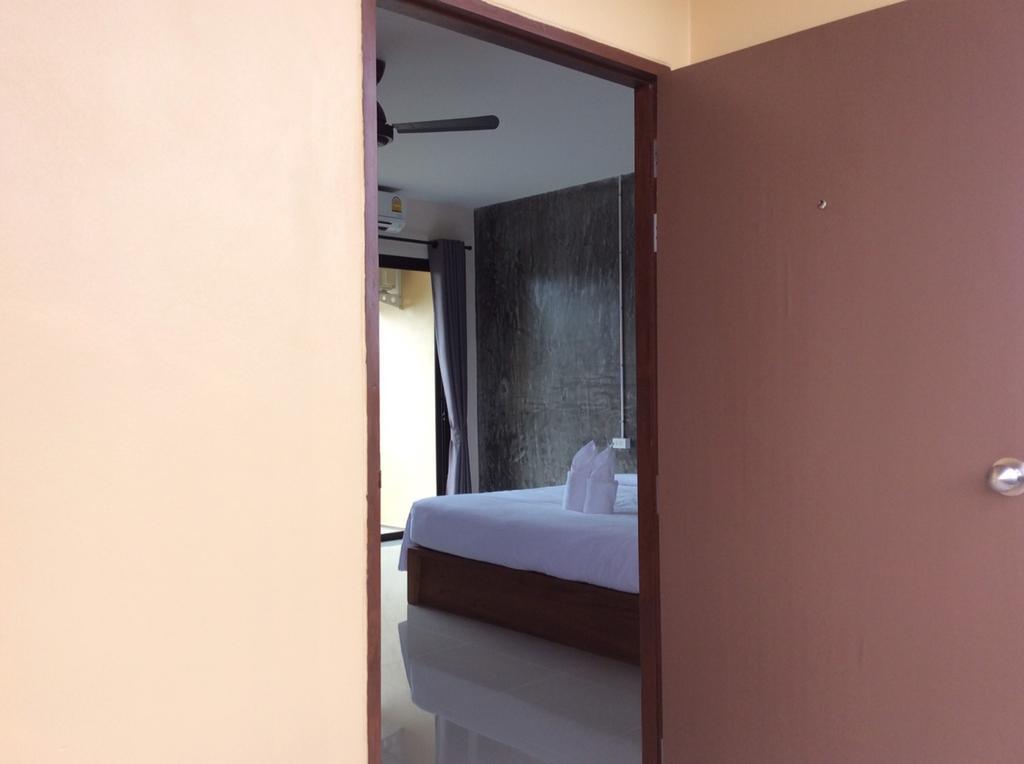 Srisuksant Urban Hotel Ban Nua Khlong Exterior photo